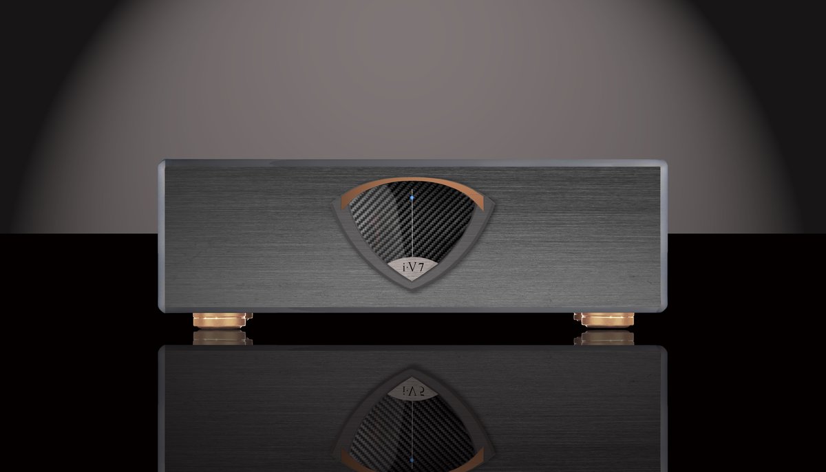 Legacy Audio i-V7 amplifiers